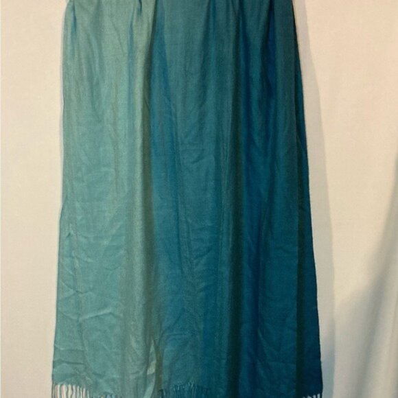 Rachael Rose Blue Gradient Shawl Wrap 68x28 Inch Acrylic - Picture 3 of 5